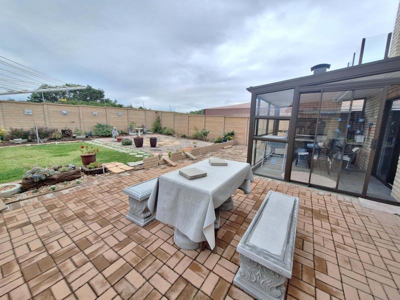 3 Bedroom Property for Sale in Tergniet Western Cape